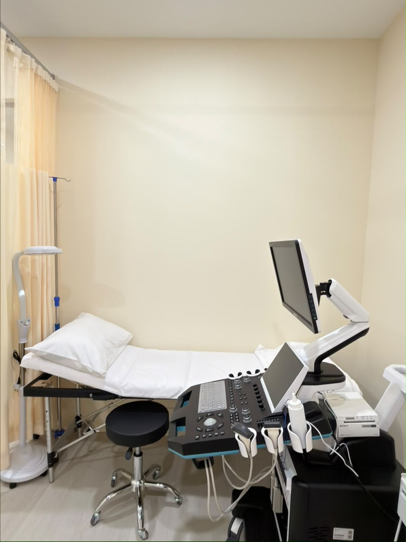 Ultrasound imaging equipment at OneHealth Clinic Klang